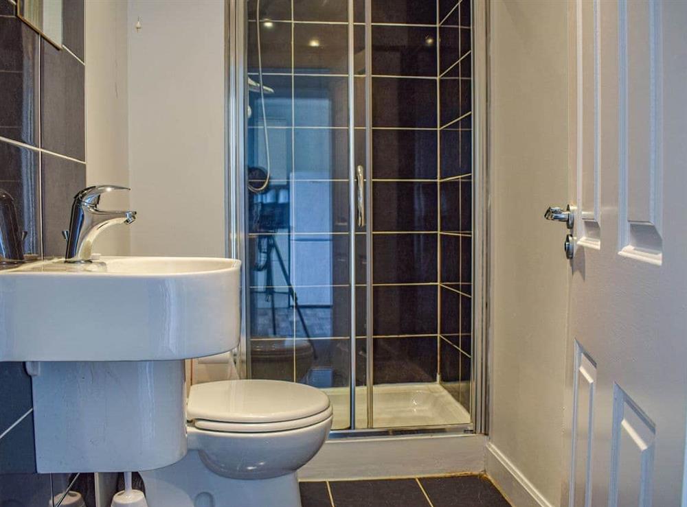 Shower room at Sea View in Anstruther, Fife