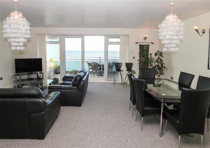 Relax in the living area at Sea View Apartment, Pwllheli