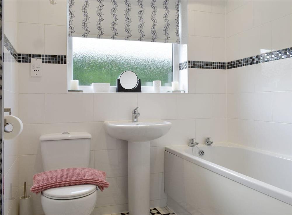 Bathroom at Sea View Cottages- North Sea Views in Knipe Point, North Yorkshire