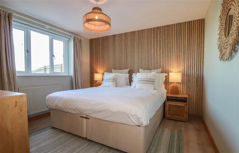 One of the 4 bedrooms (photo 4) at Sea View House, Crantock
