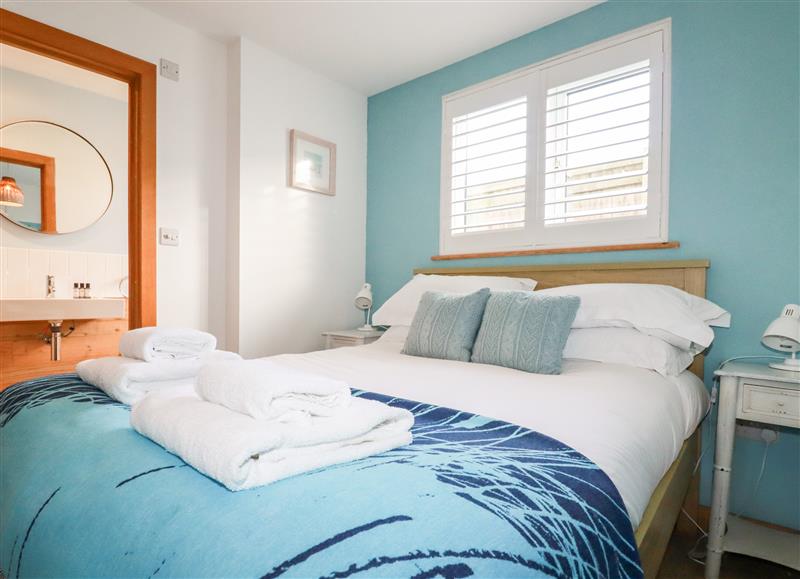 This is a bedroom at Sea View House, Crantock