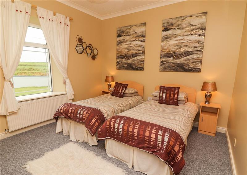 A bedroom in Sea View Lodge at Sea View Lodge, Parkduff near Doonbeg