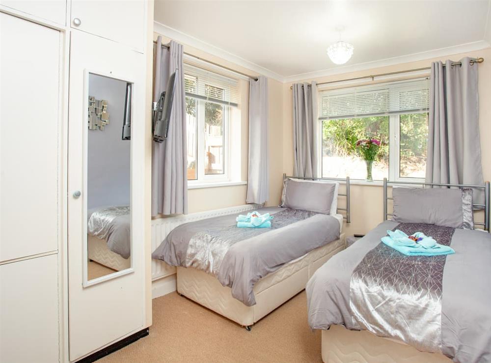Twin bedroom at Sea View in Paignton, Devon