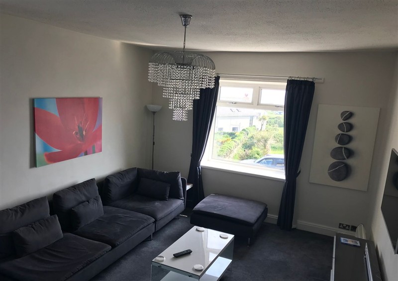 The living area at Sea Views No 8 Plas Darien, Trearddur Bay