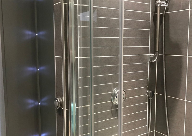 This is the bathroom at Sea Views No 8 Plas Darien, Trearddur Bay