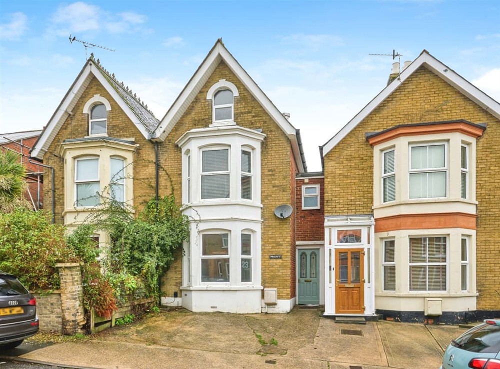 Exterior at Seabreeze Cottage in Cowes, Isle of Wight
