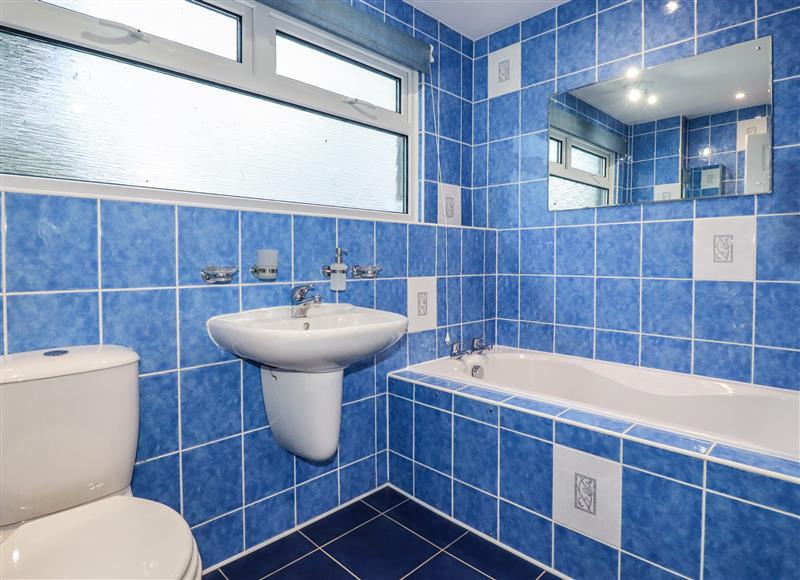 The bathroom (photo 2) at Seacroft, Crantock