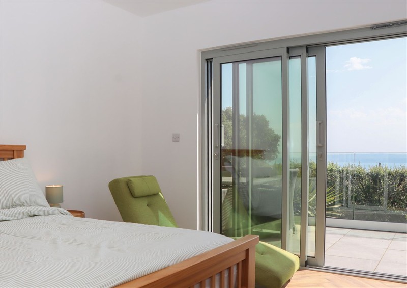 One of the 3 bedrooms (photo 2) at Seacroft, Wellswood near Torquay