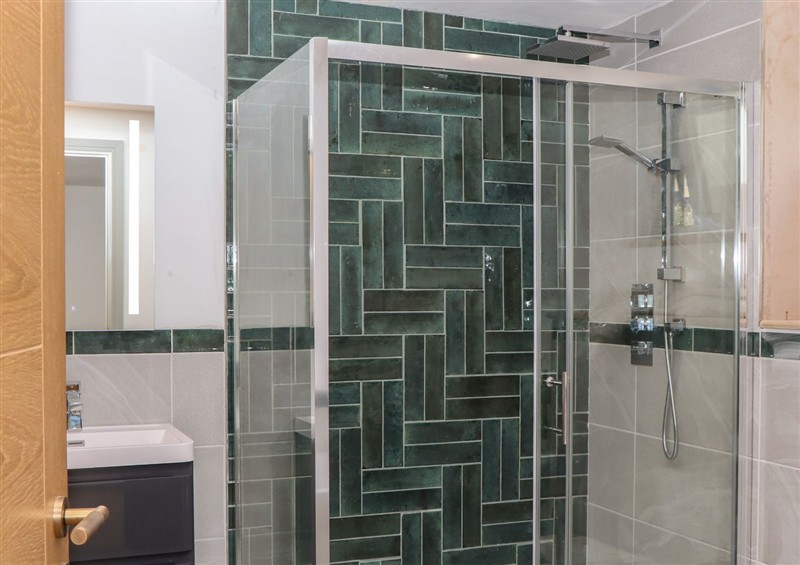This is the bathroom at Seacroft, Wellswood near Torquay