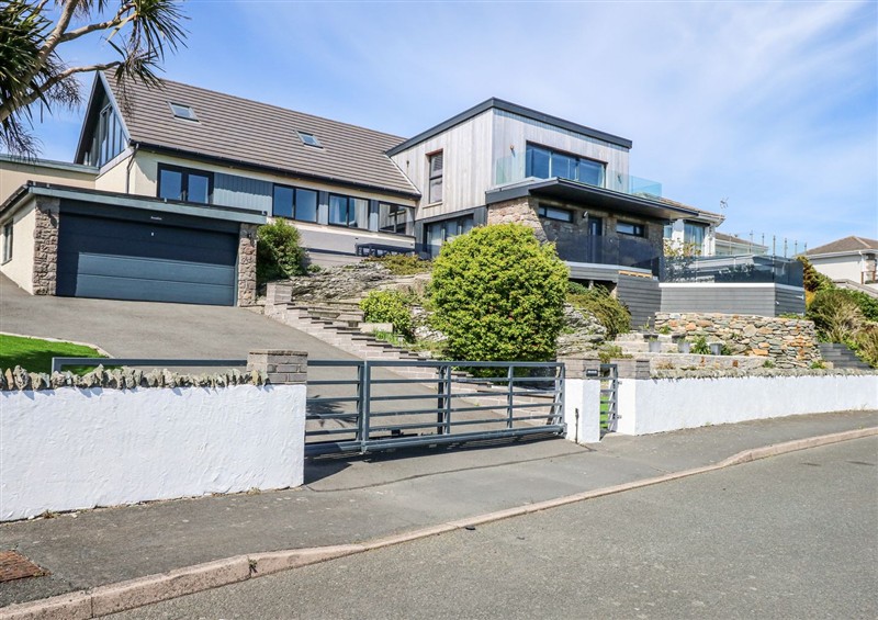 The setting at Seaddler, Trearddur Bay