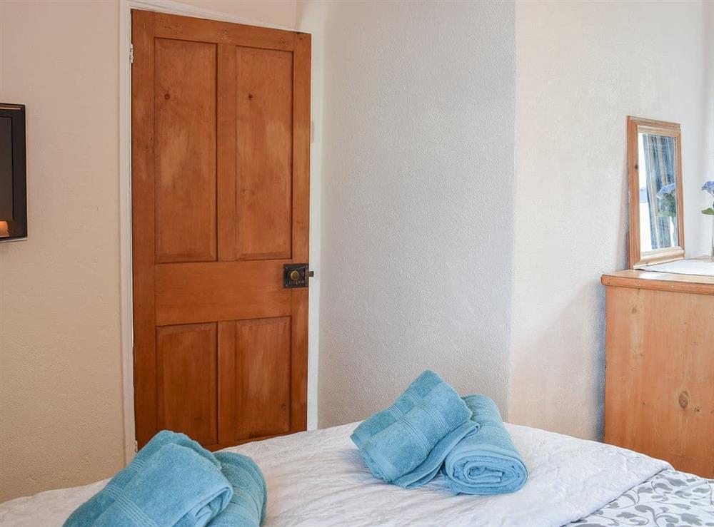 Inviting double bedded room at Seadrift in New Quay, Cardigan, Dyfed
