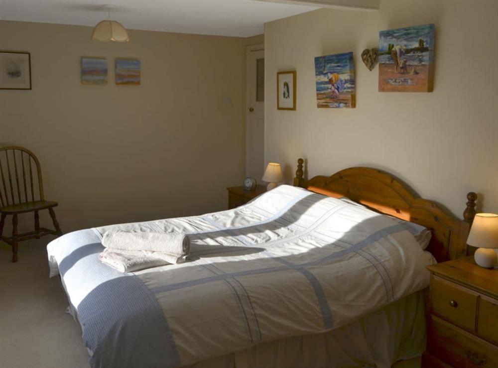 Double bedroom (photo 2) at Seafarers in Norwich, Norfolk