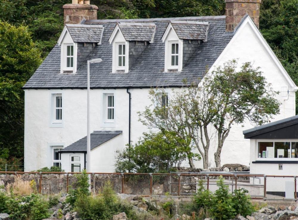 Spacious, detached cottage, in a charming location at Seafield House in Lochinver, Northern Highlands, Sutherland