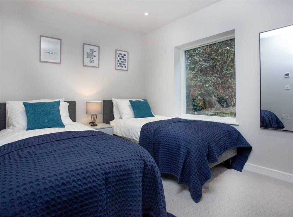 Twin bedroom at Seaglass in Mortehoe, Woolacombe, Devon