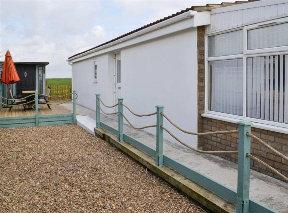 Lovely seaside bungalow at Seagrass in Anderby Creek, near Skegness, Lincolnshire