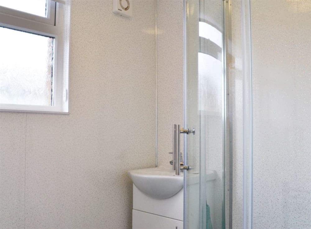 Shower room at Seagrass in Anderby Creek, near Skegness, Lincolnshire