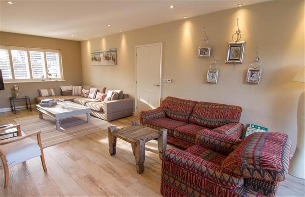 Ground floor: Very spacious duel aspect Sitting room at Seagrass, Thornham near Hunstanton