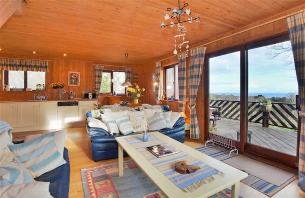 Living area at Seagreen Lodge in Portscatho, Cornwall