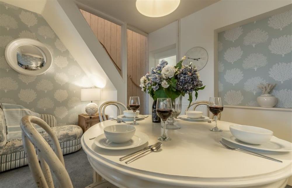 Ground floor: Dining table at Seagull Cottage, Hunstanton