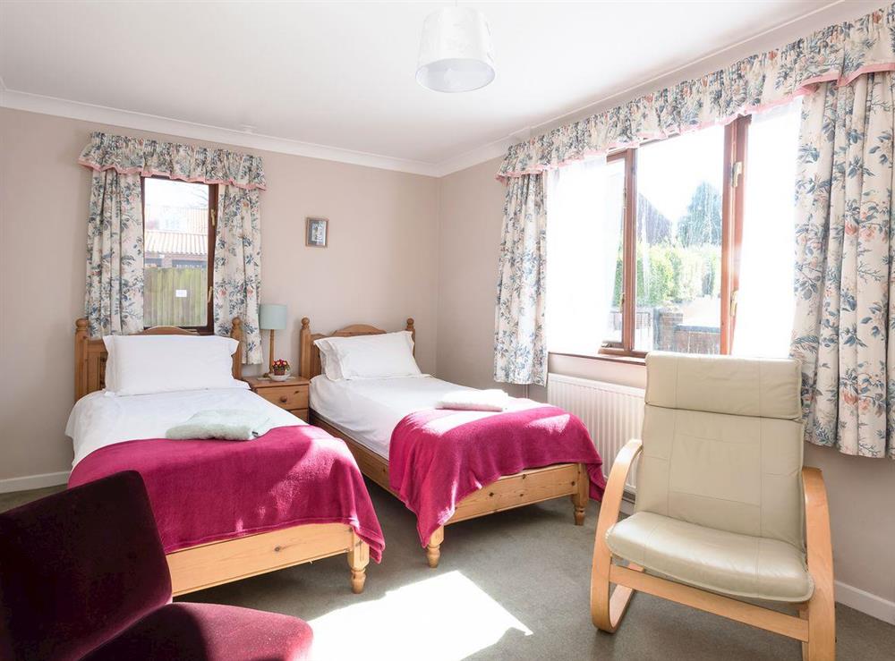 Large and roomy twin bedroom at Seagulls in Blakeney, Norfolk., Great Britain