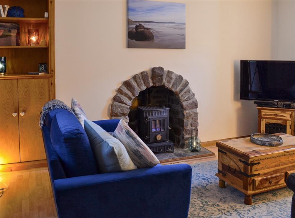 Living room (photo 3) at Seahaven Cottage in Portknockie, Banffshire