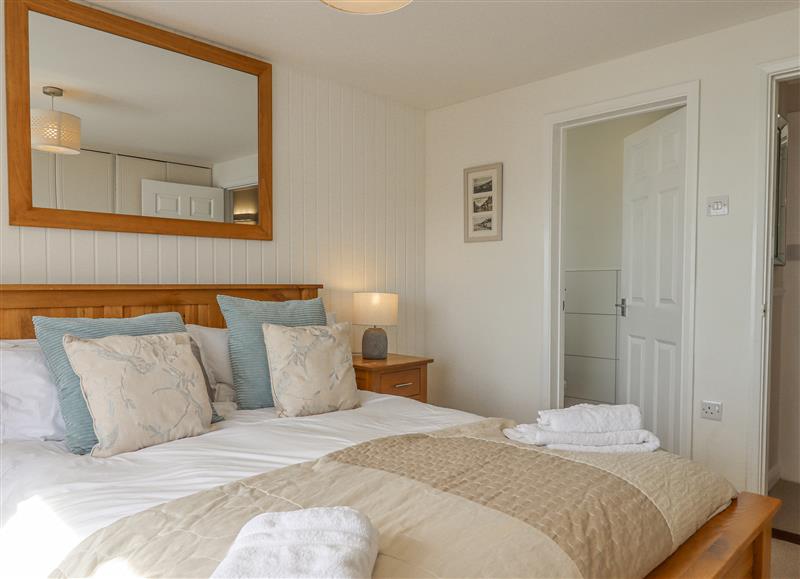 One of the bedrooms (photo 5) at Seahaze, Downderry