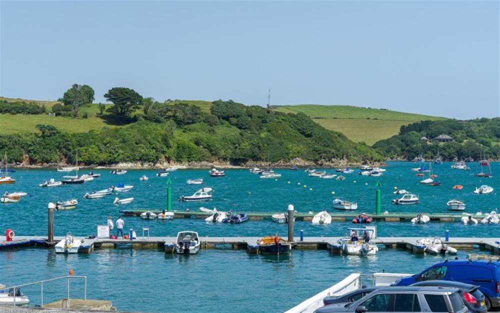 Photo of Seahorse Cottage (30 Fore Street) at Seahorse Cottage (30 Fore Street) in Salcombe