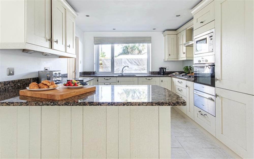 Spacious kitchen at Seahorse Cottage in Newquay