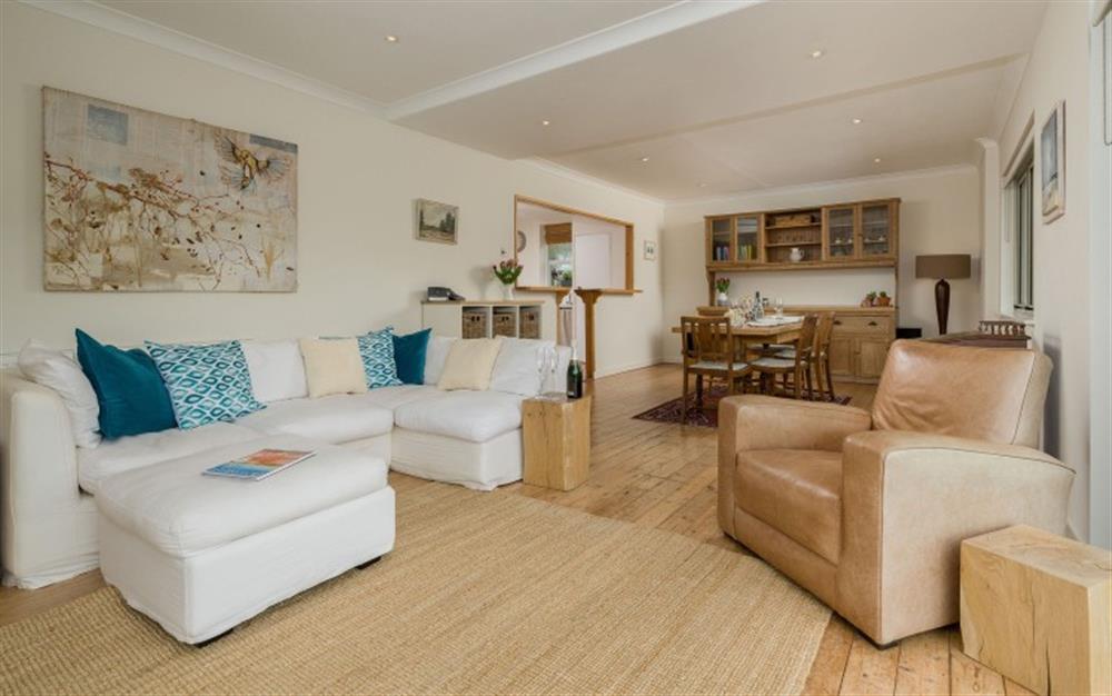 A closer look at the living area at Seahorses in Newton Ferrers