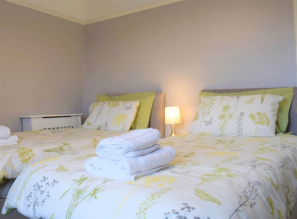 Twin bedroom at Seahouses Cottage in North Sunderland Seahouses, Northumberland