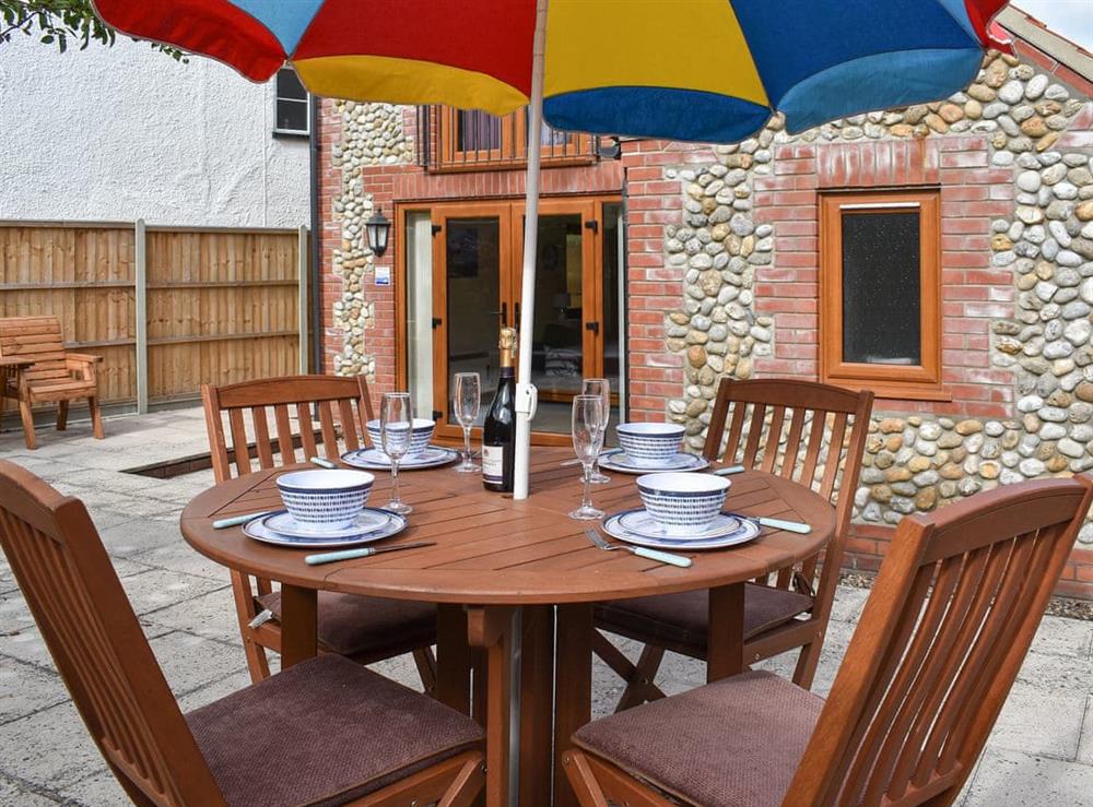 Outdoor eating area at Seal Pup in Sheringham, Nottinghamshire