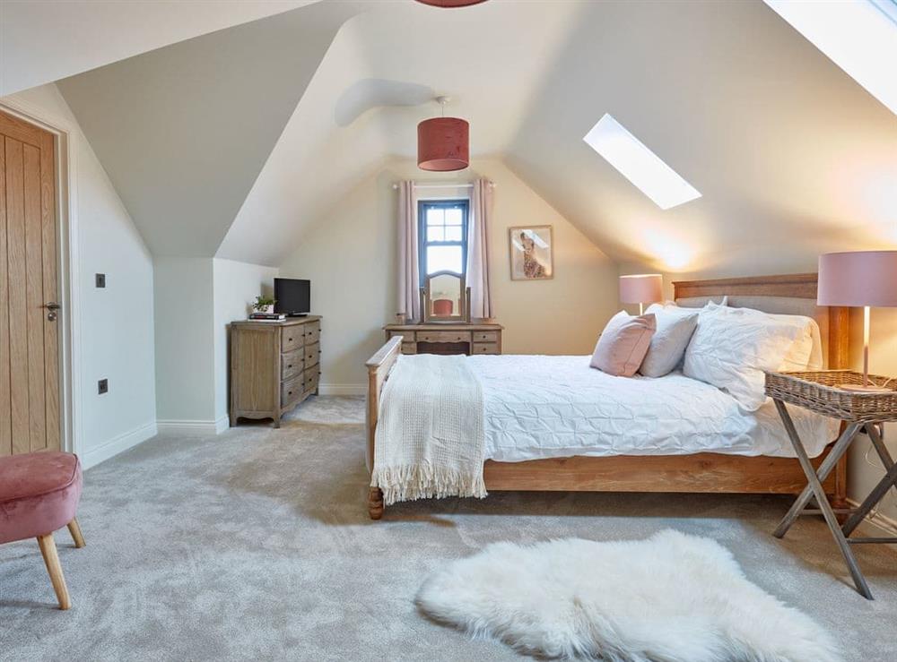 Relaxing en-suite double bedroom at Seasalt in Mundesley, near North Walsham, Norfolk