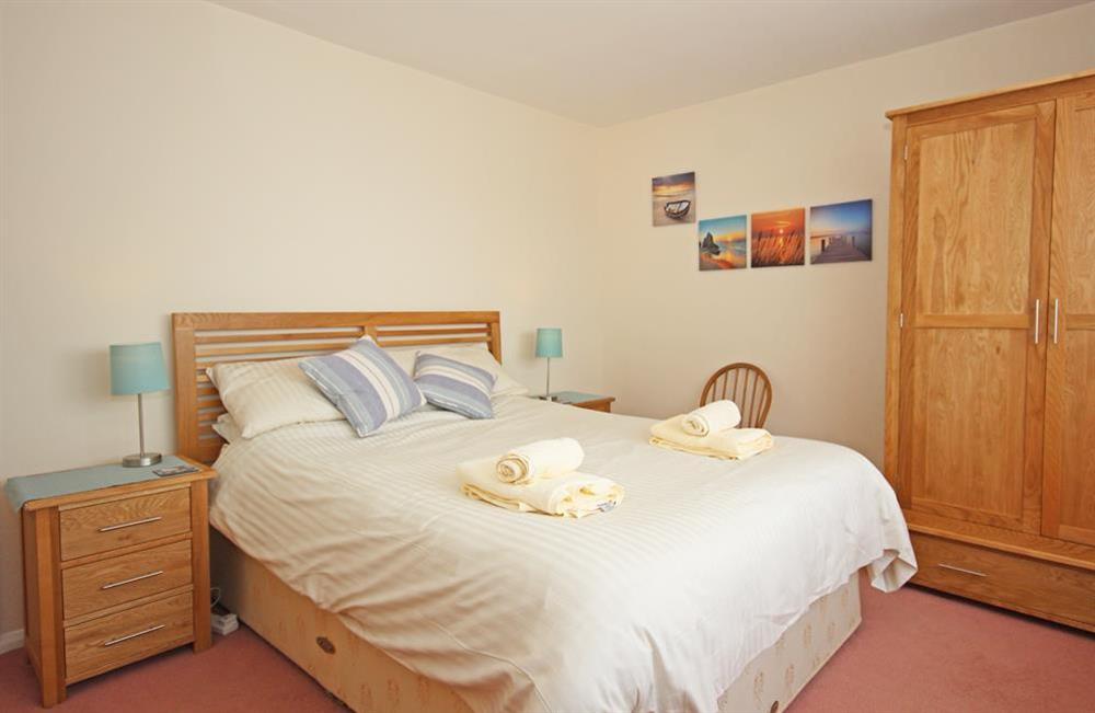 Newly refurnished double bedroom at Seascape (Hope Cove) in 23 Weymouth Park, Hope Cove