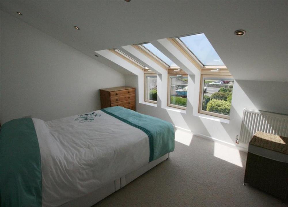 First floor king-size bedroom at Seascape in Marazion
