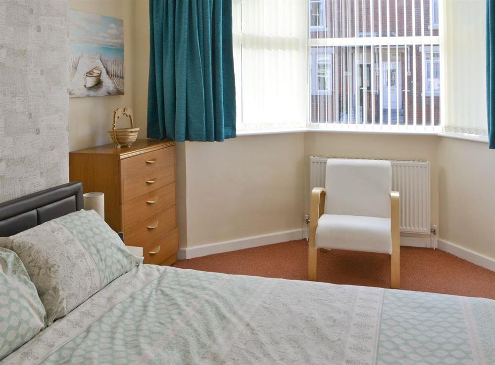 Spacious double bedroom at Seashells in Newbiggin-by-the-Sea, Northumberland