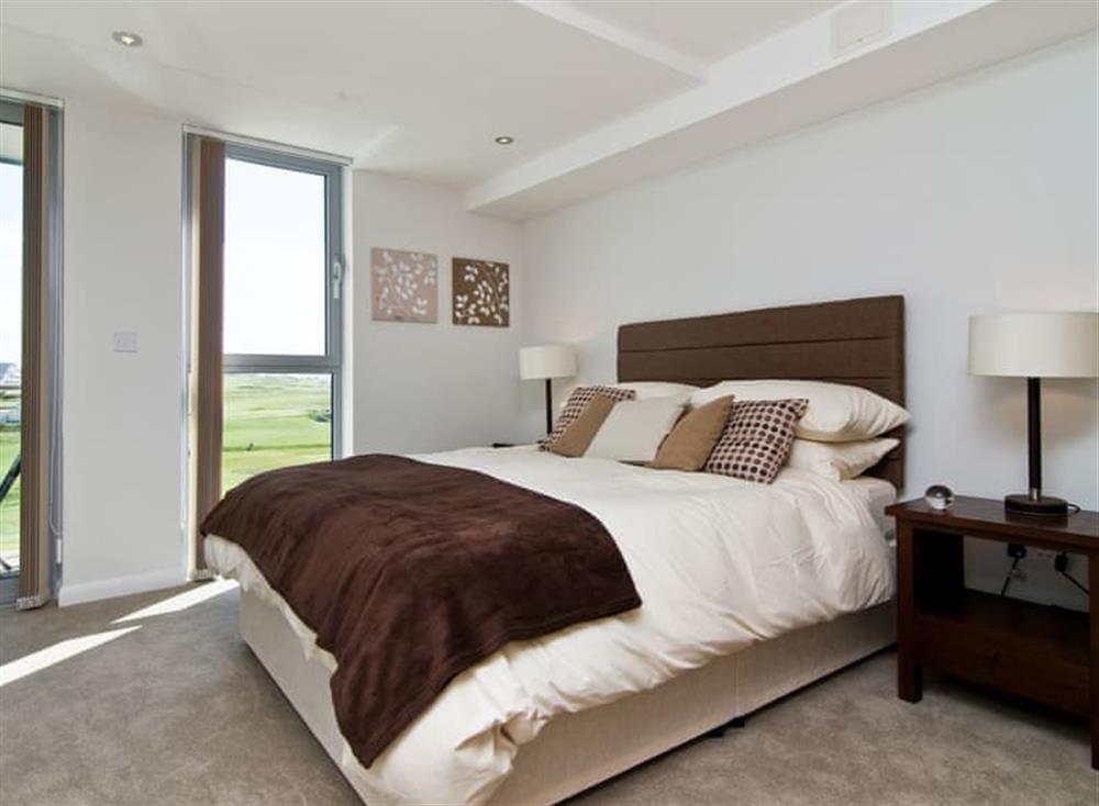 Double bedroom at Seashells in Newquay, North Cornwall