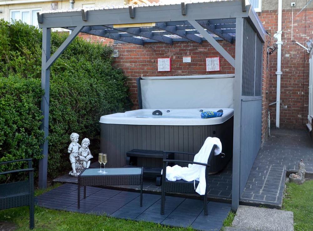 Luxurious private hot tub at Seashore Hideaway in Newbiggin-by-the-Sea, Northumberland