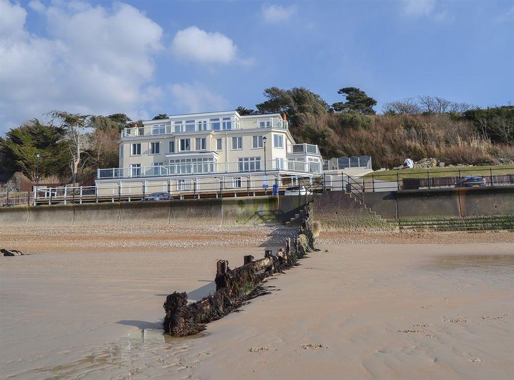 Photos of Seaside Apartment 1 Totland, near Freshwater, Isle of Wight