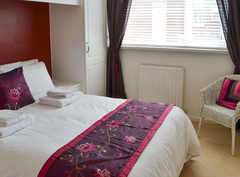 Double bedroom (photo 2) at Seaside Retreat in Newbiggin-by-the-Sea, Northumberland