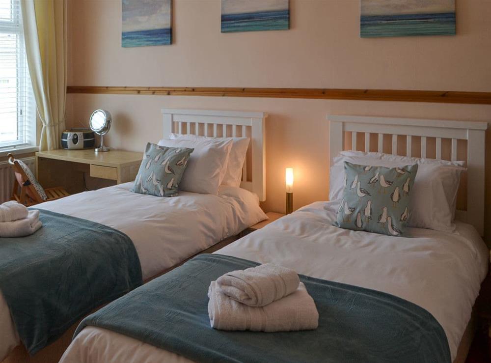 Twin bedroom at Seaside Retreat in Newbiggin-by-the-Sea, Northumberland