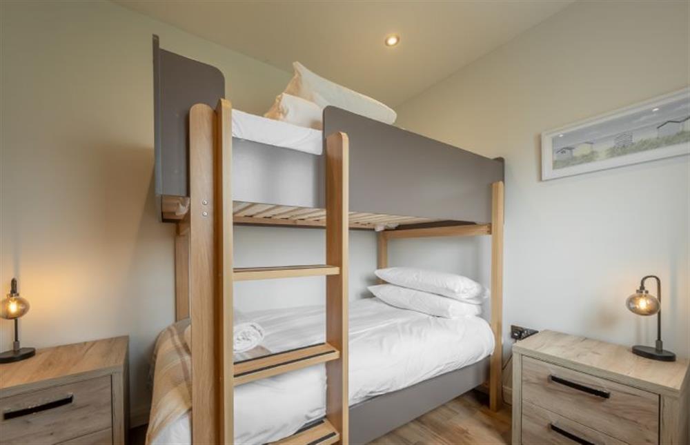 Seaspray, Norfolk: Bedroom four with 3ft bunk beds at Seaspray, Old Hunstanton