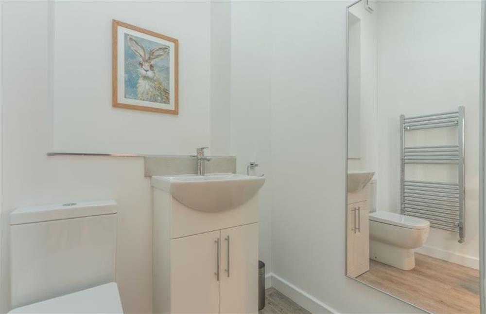First floor: WC with WC and wash basin at Seastiles, Salthouse near Holt