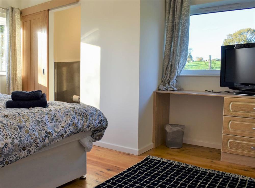 Double bedroom (photo 2) at Seaview Bungalow in Membury, near Axminster, Devon