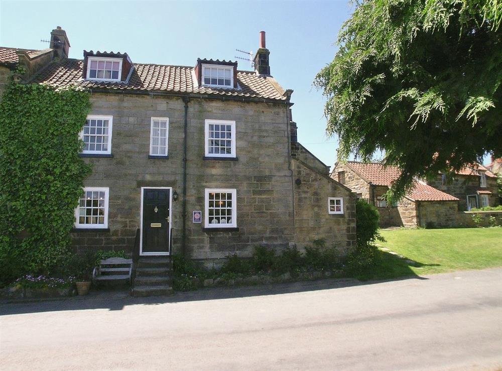 Photos of Seaview Cottage Fylingthorpe, N. Yorks., North Yorkshire
