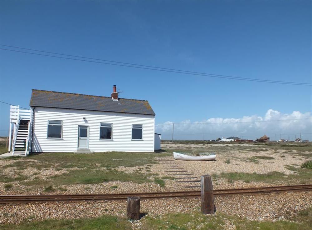 Setting at Seaview, Dungeness, Kent