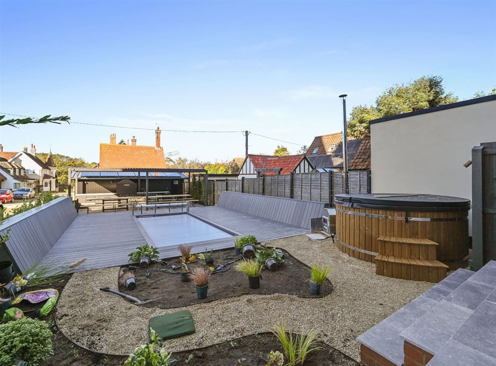 Hot tub at Seaview Heights in Aldeburgh, Suffolk