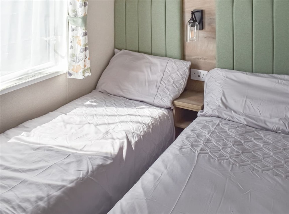 Twin bedroom at Seaview One in Corton, Suffolk
