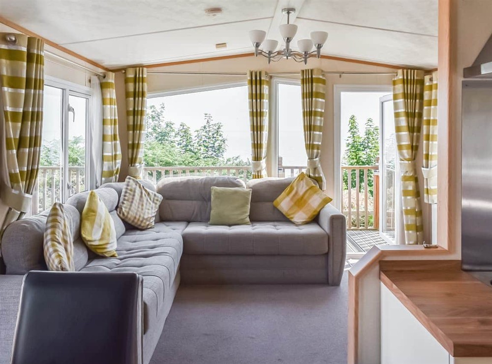 Open plan living space (photo 2) at Seaview Two in Corton, Suffolk