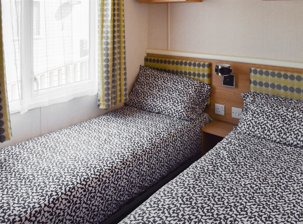 Twin bedroom at Seaview Two in Corton, Suffolk