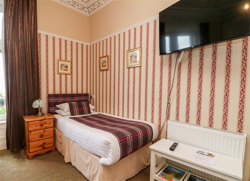 A bedroom in Seaview Wellness Retreat at Seaview Wellness Retreat, Carnoustie